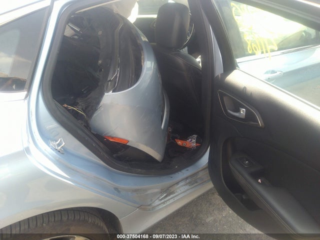 Chrysler 200 C 2015 1C3CCCEG8FN656877 Image 8