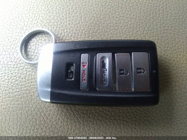 Acura MDX 2015 5FRYD3H29FB001493 Image 11
