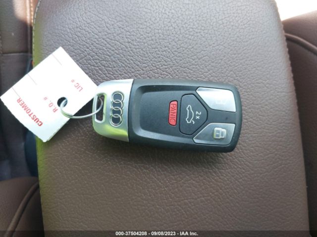 WAUGMAF48KN004609 Audi A4 40 Premium/40 Titanium Premium