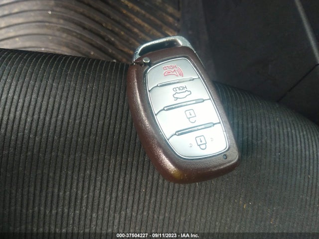 Hyundai Elantra Value Edition 2017 KMHD84LF6HU313460 Image 11