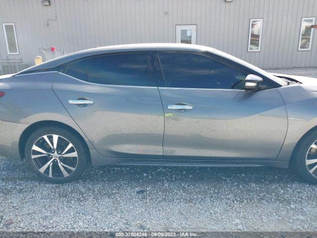 1N4AA6AP3JC382157 Nissan MAXIMA SV