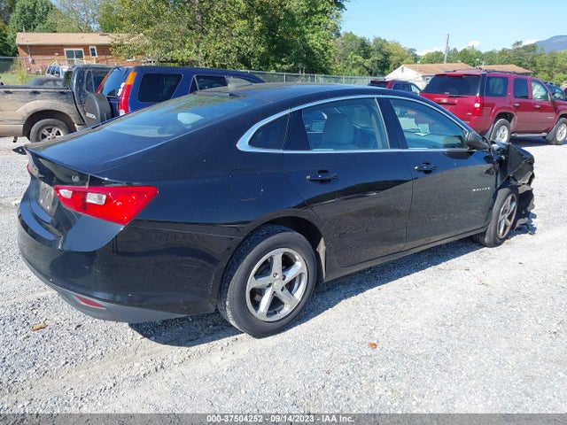 2016 CHEVROLET MALIBU 1G1ZC5ST1GF284581 Photo 3
