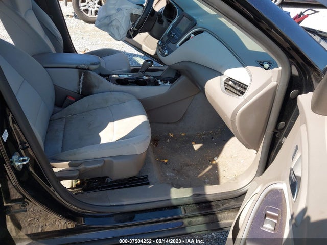 2016 CHEVROLET MALIBU 1G1ZC5ST1GF284581 Photo 4