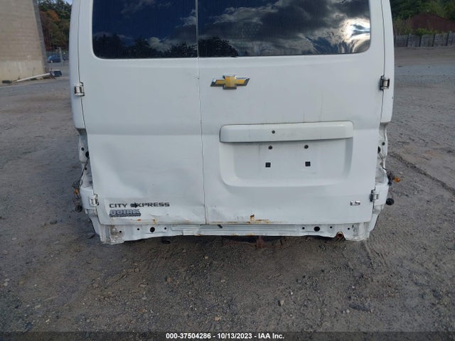 3N63M0YN8FK697322 Chevrolet City Express Cargo Van Ls