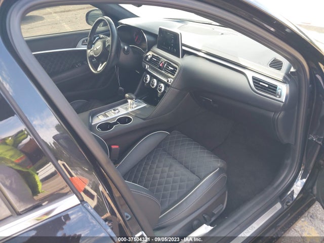 Genesis G70 2.0t Advanced 2019 KMTG44LA0KU030840 Image 5