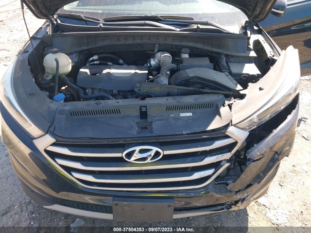 Hyundai Tucson Night 2017 KM8J3CA24HU435830 Image 10