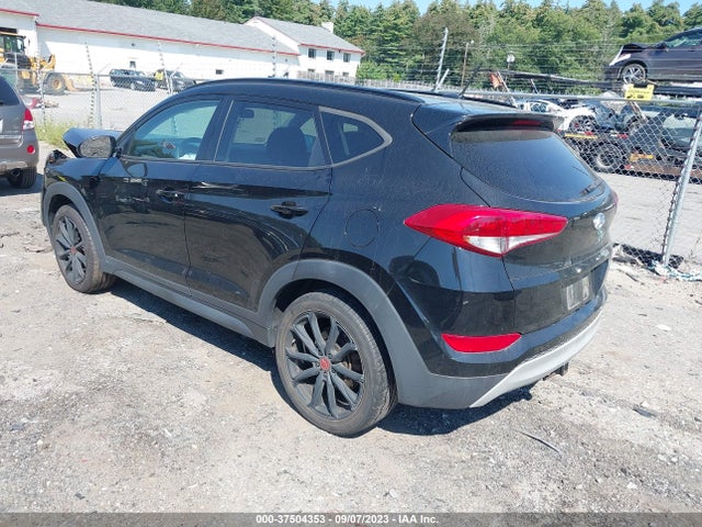 Hyundai Tucson Night 2017 KM8J3CA24HU435830 Image 3