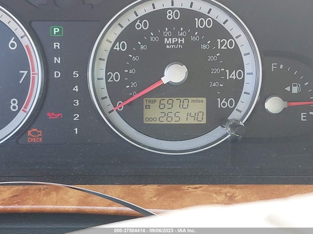 2004 KIA AMANTI VIN: KNALD124045016664