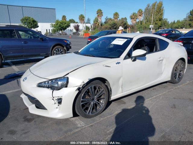 JF1ZNAA15E8706627 Scion FR-S