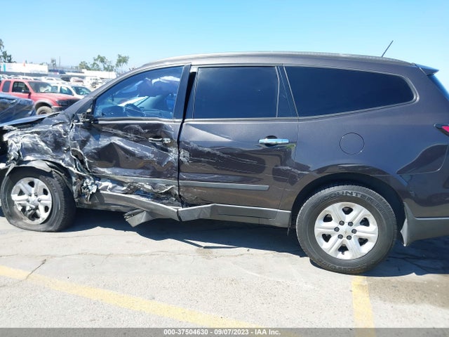 Chevrolet Traverse Ls 2017 1GNKRFED1HJ135143 Image 5