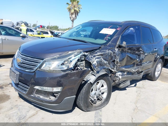 Chevrolet Traverse Ls 2017 1GNKRFED1HJ135143 Image 2