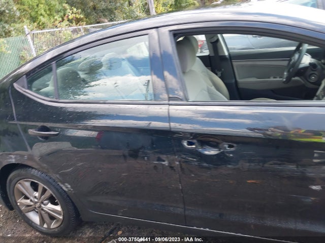 Hyundai ELANTRA SEL 2018 5NPD84LF3JH233523 Image 5
