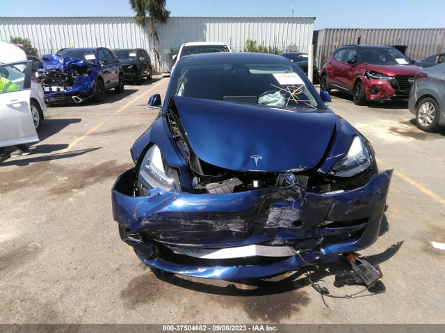 2018 Tesla 3, VIN: 5YJ3E1EAXJF058951