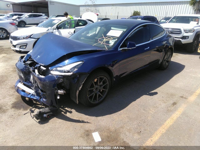 2018 Tesla 3, VIN: 5YJ3E1EAXJF058951