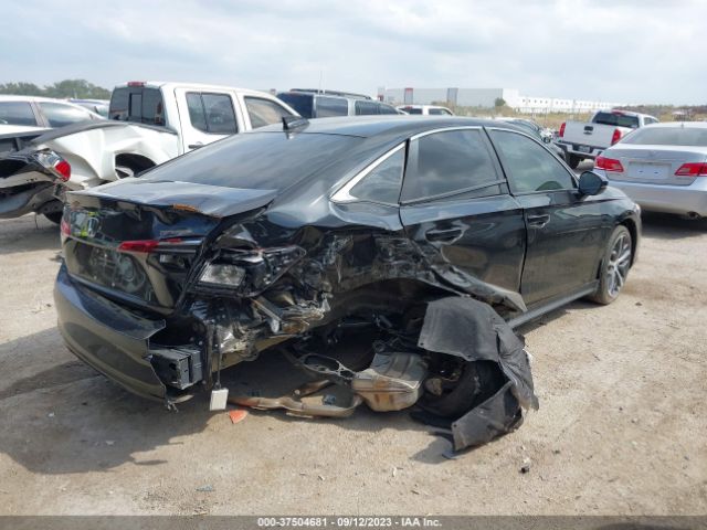 2HGFE1F98NH302387 Honda Civic Sedan Touring