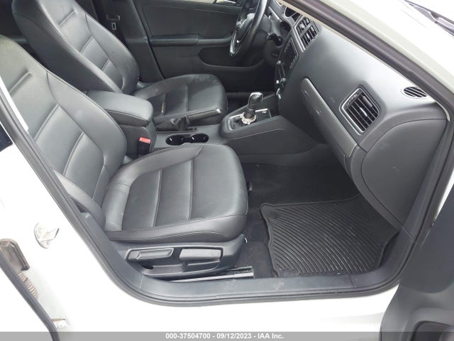 3VWDB7AJXHM251724 Volkswagen Jetta 1.4t Se
