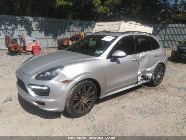 2013 PORSCHE CAYENNE WP1AD2A20DLA75255 Photo 1
