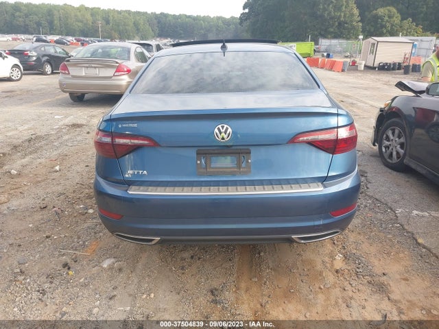 3VWG57BU2MM091121 Volkswagen Jetta Sel Premium
