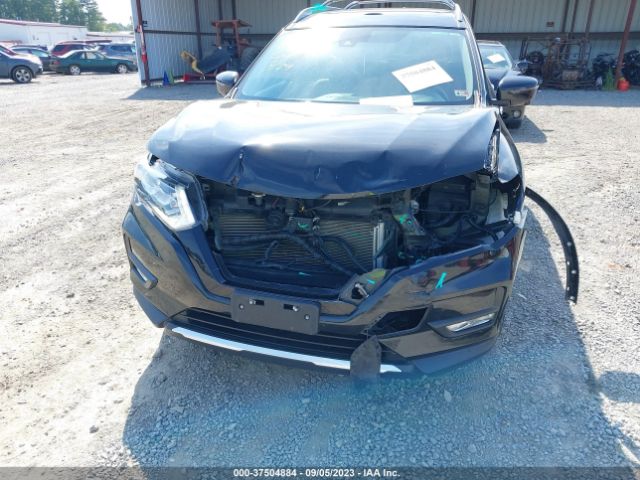 5N1AT2MVXKC831015 Nissan Rogue Sl