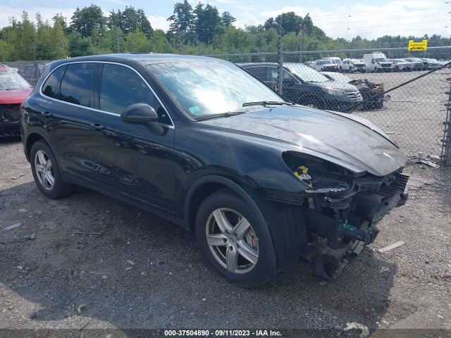 2011 PORSCHE CAYENNE WP1AB2A27BLA44930 Photo 0