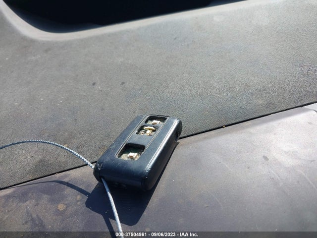 2004 TOYOTA PRIUS VIN: JTDKB20UX40090698