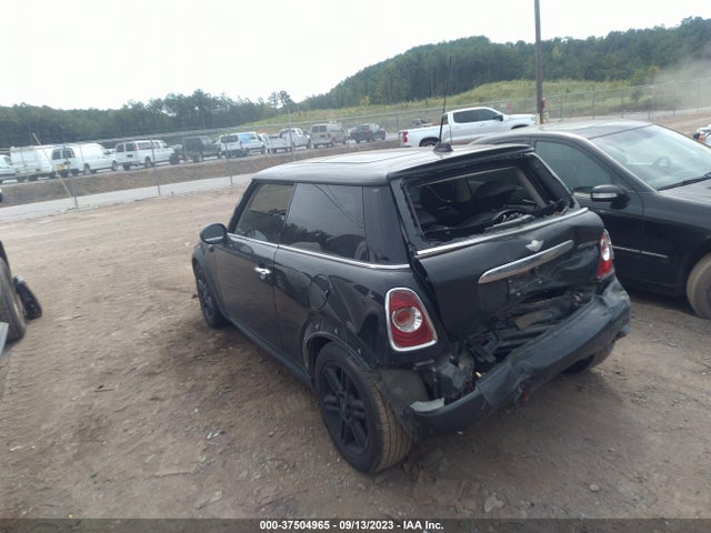 2012 MINI COOPER HARDTOP WMWSU3C57CT542895 Photo 2