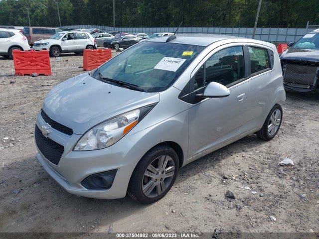 Chevrolet Spark Lt 2015 KL8CD6S93FC716424 Image 2