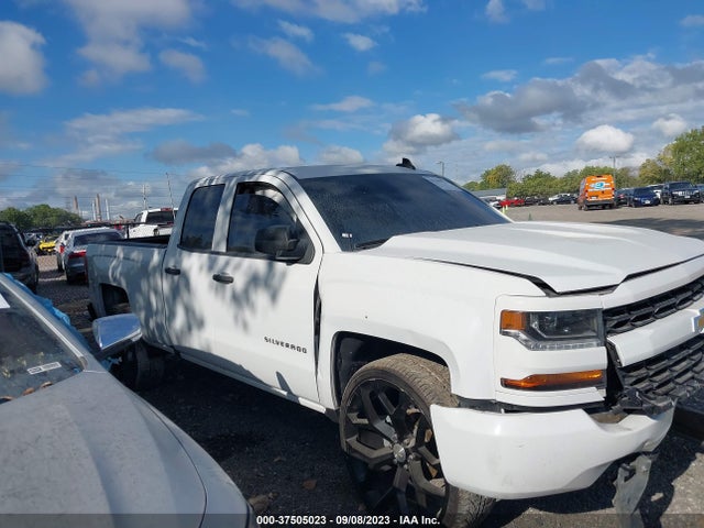 Chevrolet Silverado 1500 Custom 2018 1GCRCPEH5JZ328159 Image 13