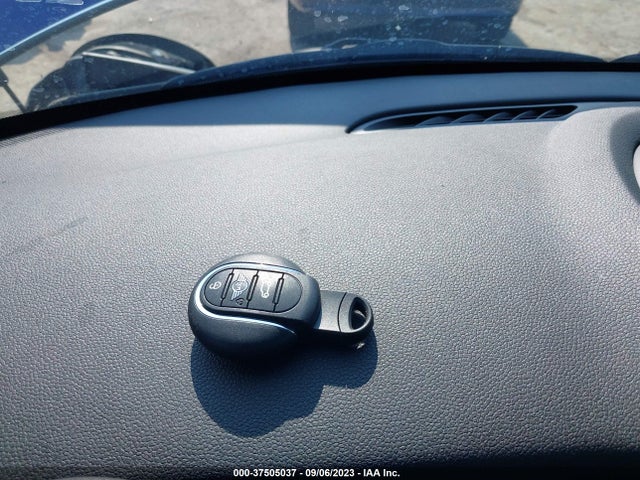 2019 MINI HARDTOP WMWXP5C5XK2H97461 Photo 10