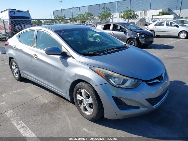 Hyundai ELANTRA SE 2015 5NPDH4AE4FH558943 zdjęcie główne