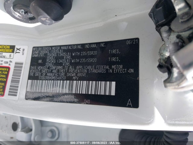 Toyota Highlander Limited 2021 5TDDZRBH0MS548050 Image 9
