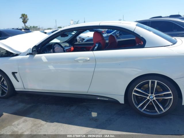 WBA4Z5C59KEE17490 BMW 4 Series 440i