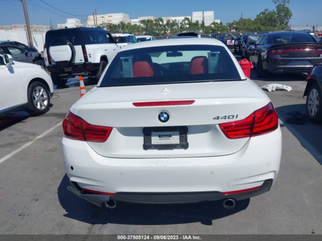 WBA4Z5C59KEE17490 BMW 4 Series 440i
