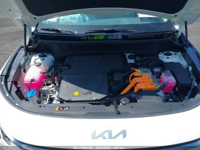 KNDCT3LE2P5110543 KIA NIRO SX