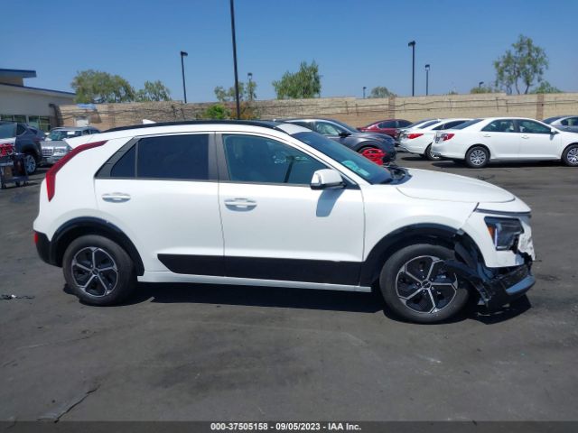 KNDCT3LE2P5110543 KIA NIRO SX