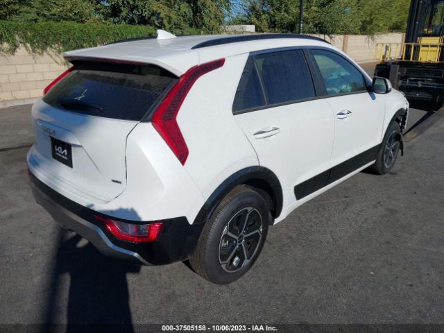 KNDCT3LE2P5110543 KIA NIRO SX