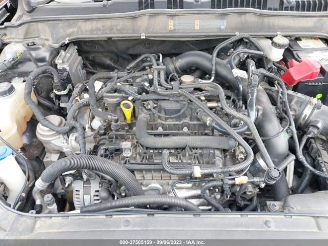 3FA6P0HD8JR256052 Ford FUSION SE
