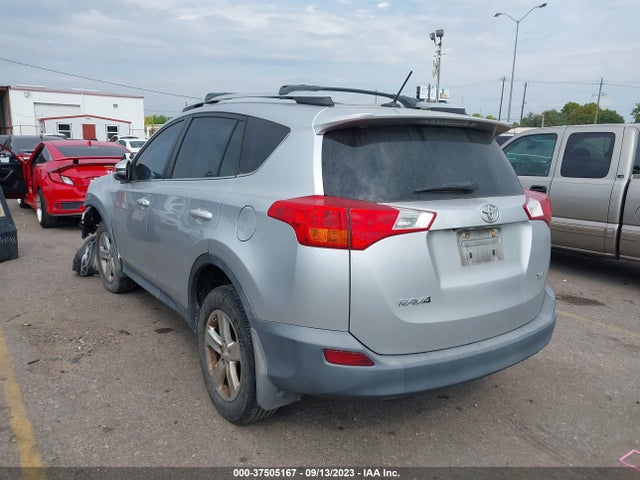 2014 TOYOTA RAV4 XLE VIN: 2T3WFREV8EW085657