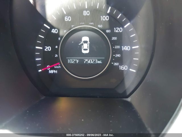 KNAGM4A7XF5633085 KIA Optima Lx
