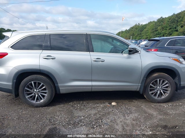 Toyota Highlander Xle/se 2017 5TDJZRFH8HS401994 Image 13