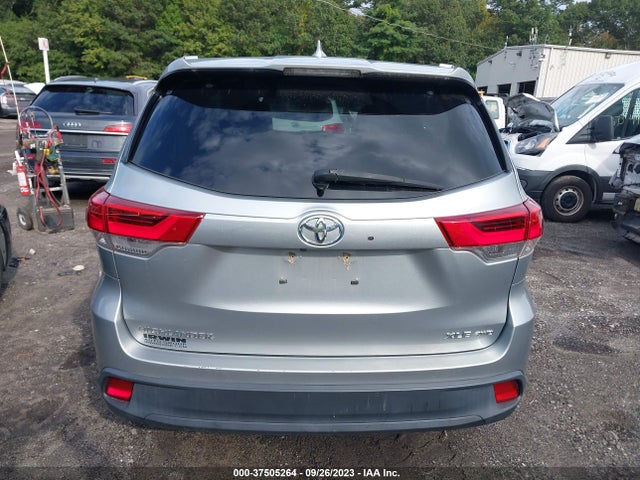 Toyota Highlander Xle/se 2017 5TDJZRFH8HS401994 Image 16
