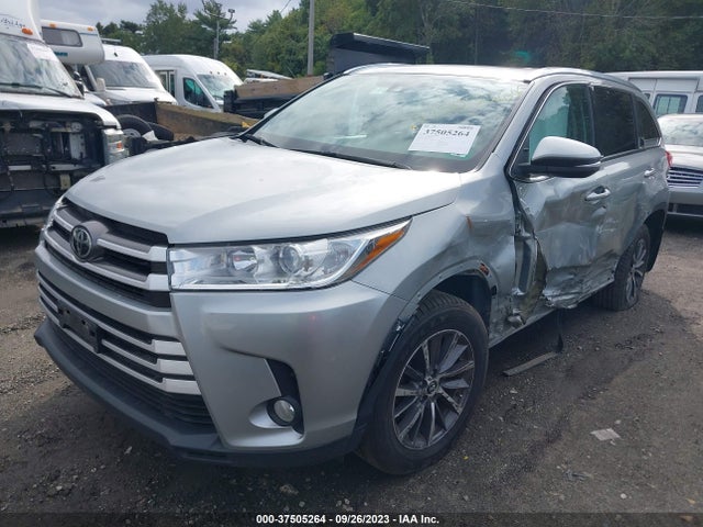 Toyota Highlander Xle/se 2017 5TDJZRFH8HS401994 Image 2