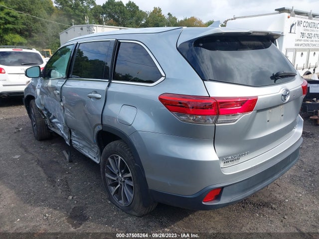 Toyota Highlander Xle/se 2017 5TDJZRFH8HS401994 Image 3
