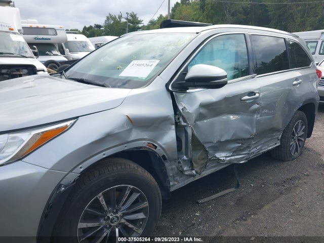 Toyota Highlander Xle/se 2017 5TDJZRFH8HS401994 Image 6