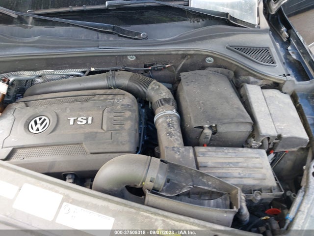 1VWDT7A3XHC034223 Volkswagen Passat R-line W/comfort Pkg