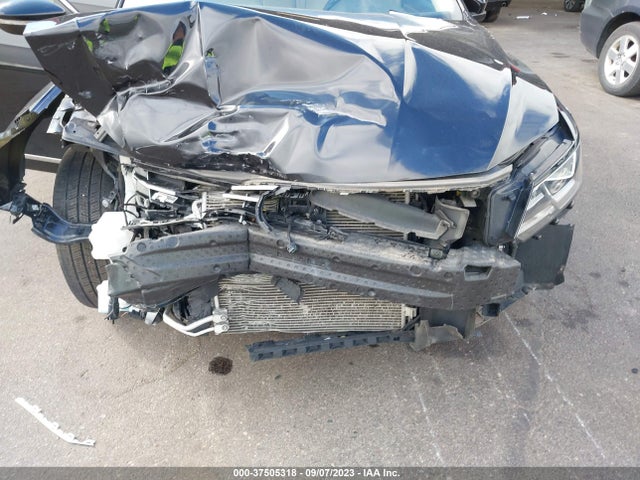 1VWDT7A3XHC034223 Volkswagen Passat R-line W/comfort Pkg