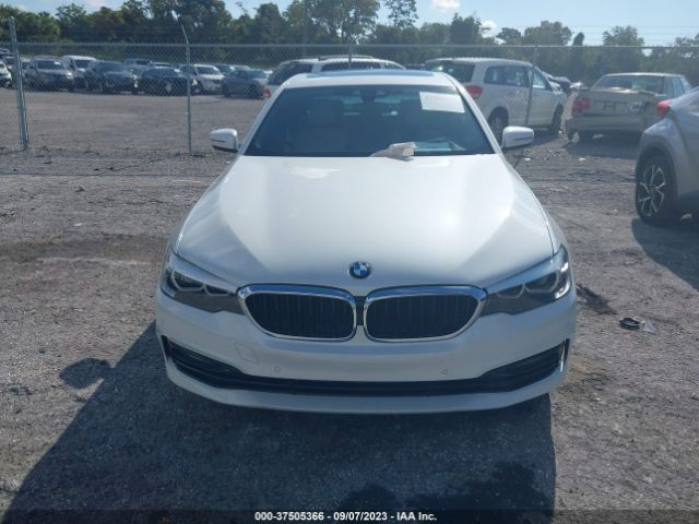WBAJA5C55JG899126 BMW 5 Series 530i
