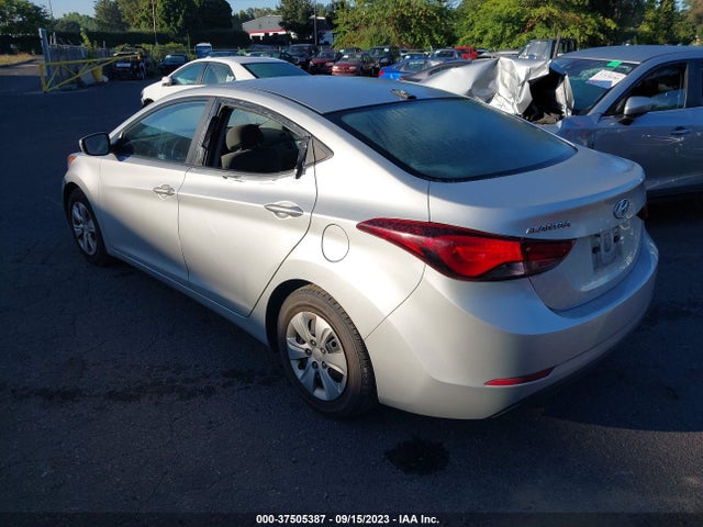 Hyundai ELANTRA SE 2016 5NPDH4AE8GH702415 Image 3
