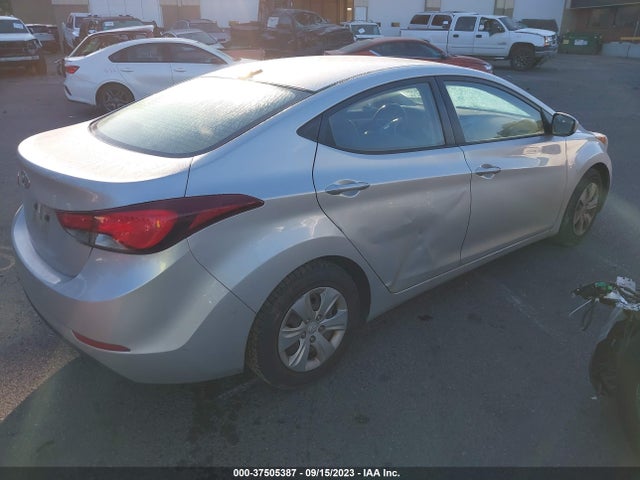 Hyundai ELANTRA SE 2016 5NPDH4AE8GH702415 Image 4