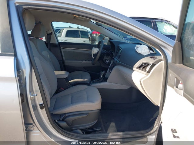 2017 HYUNDAI ELANTRA SE VIN: 5NPD84LF0HH182539